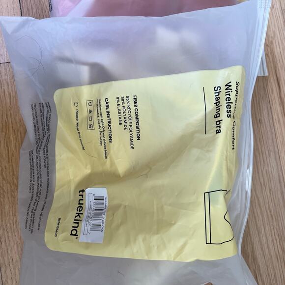 Elegant Cream Wireless Bra - Picture 12 of 14